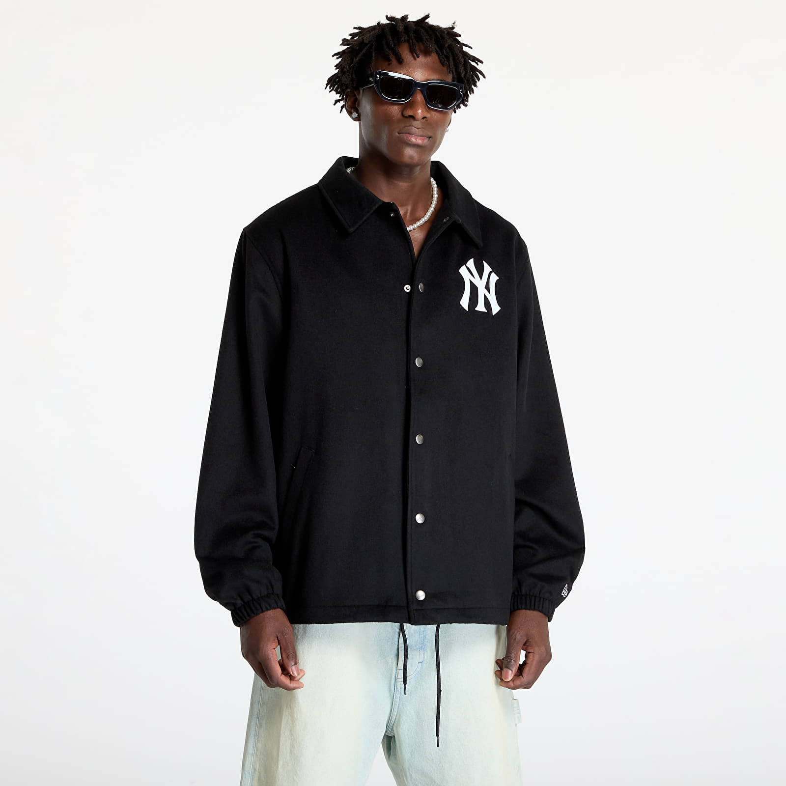 Pánske bundy New Era New York Yankees MLB Wool Coaches Jacket UNISEX Black/ White