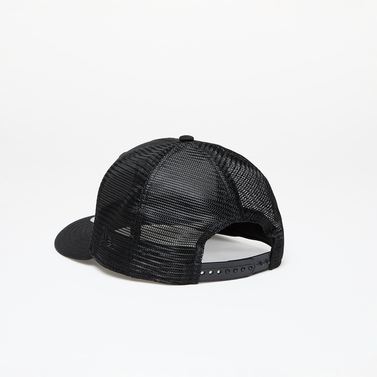 Cap New Era Patch 9FIFTY Trucker Cap Black - 1 | YEO