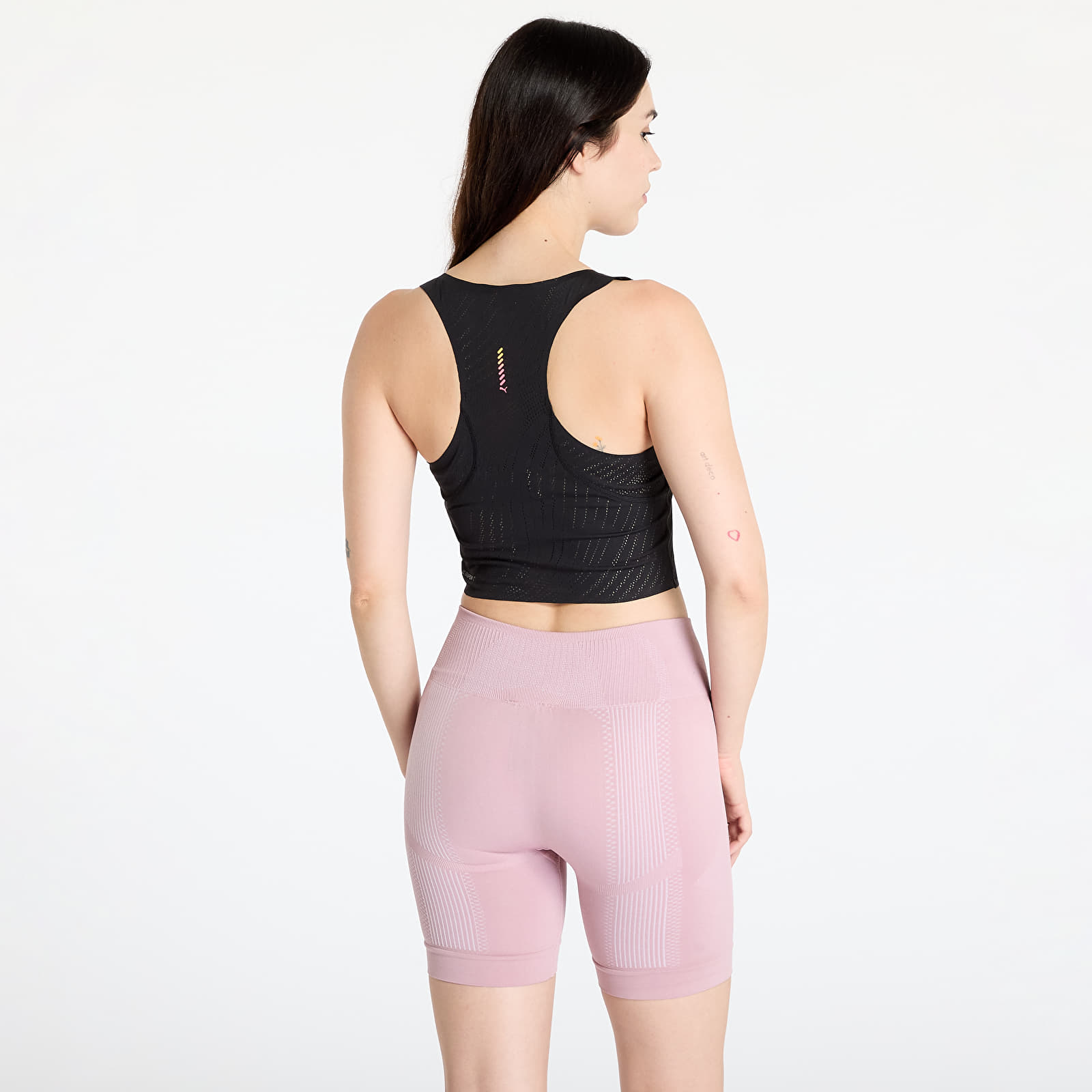 Γυναικείες μπλούζες PUMA Run Ultraspun Crop Top W Black