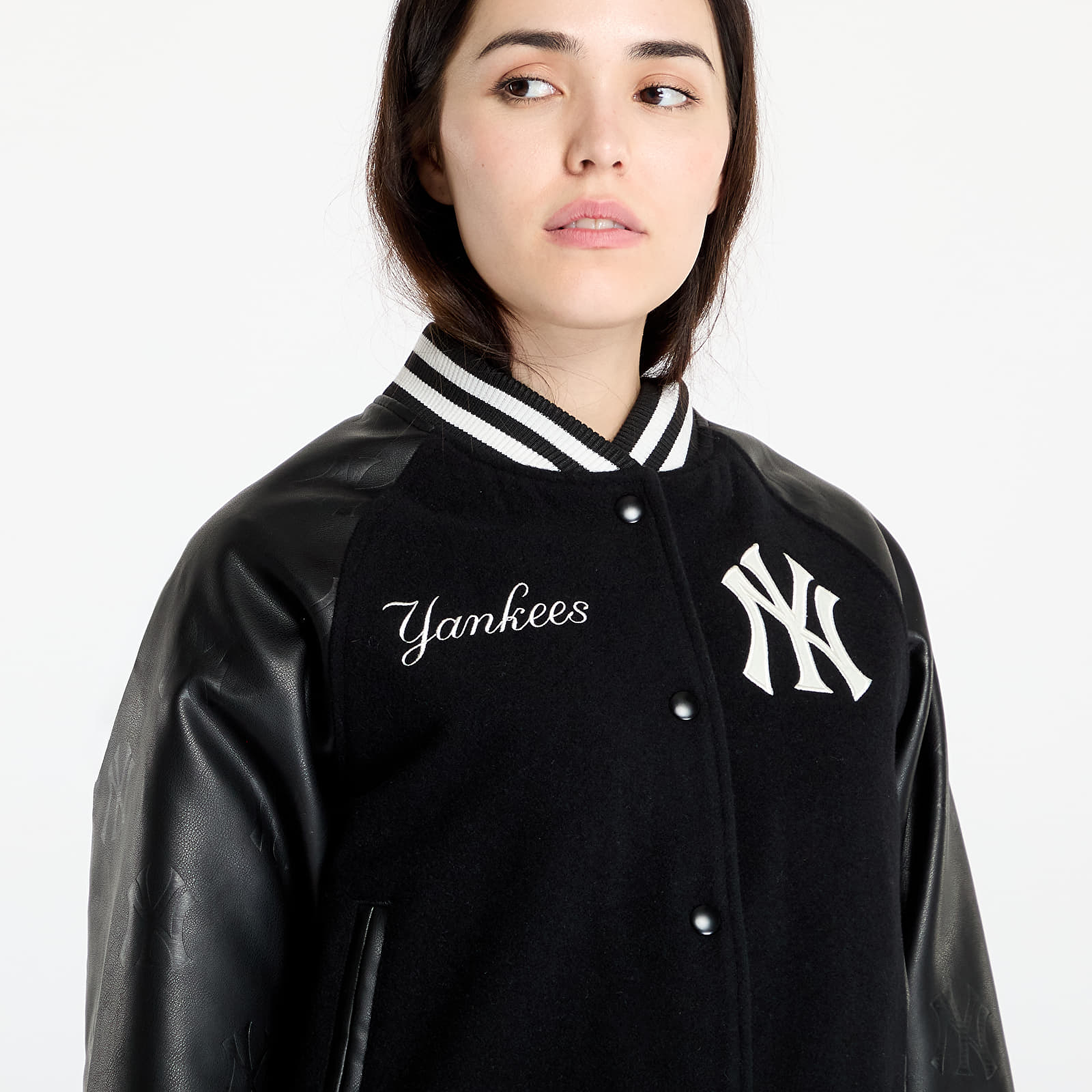 Jacken New Era MLB Womens Varsity New York Yankees Black/ Off White