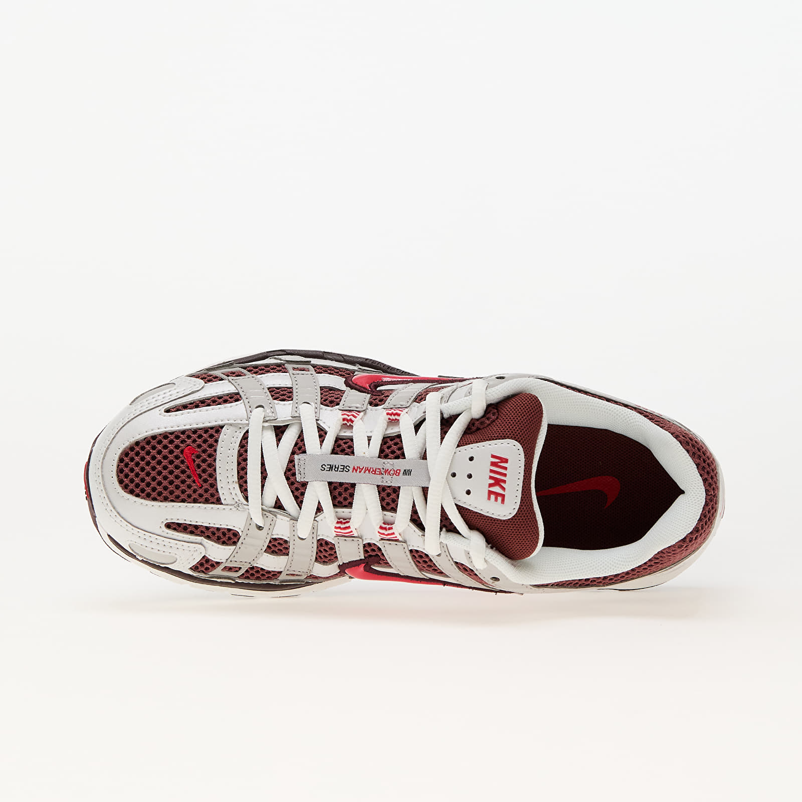 Chaussures Nike W P-6000 Mtlc Summit Wht/ Fire Red-Dark Pony