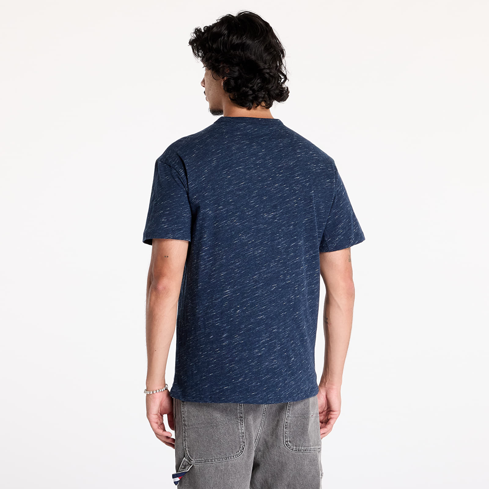 Men's T-shirts Tommy Jeans  Badge Crew Neck T-Shirt Dark Night Navy