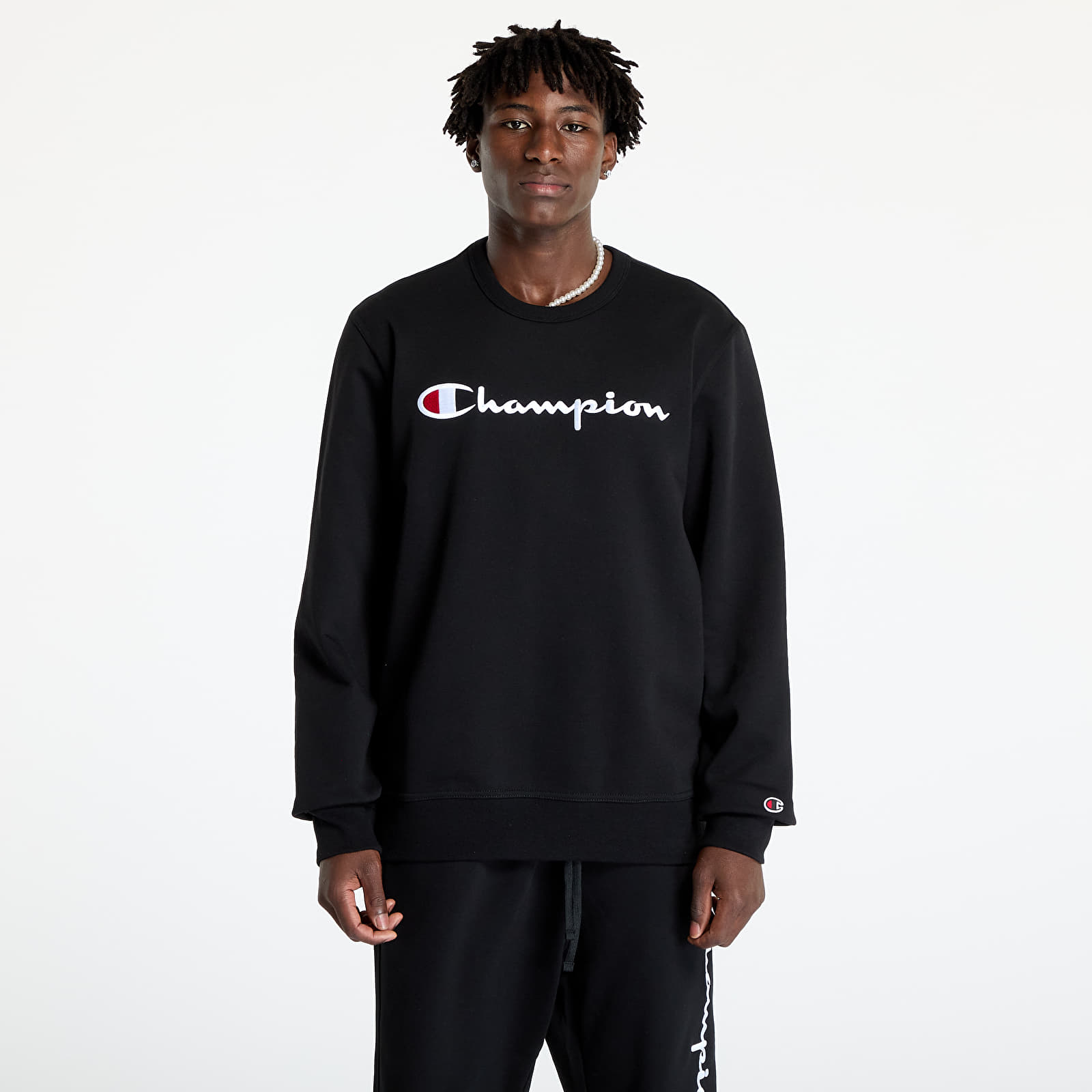 Hoodies and sweatshirts Champion Crewneck Sweatshirt Black Queens
