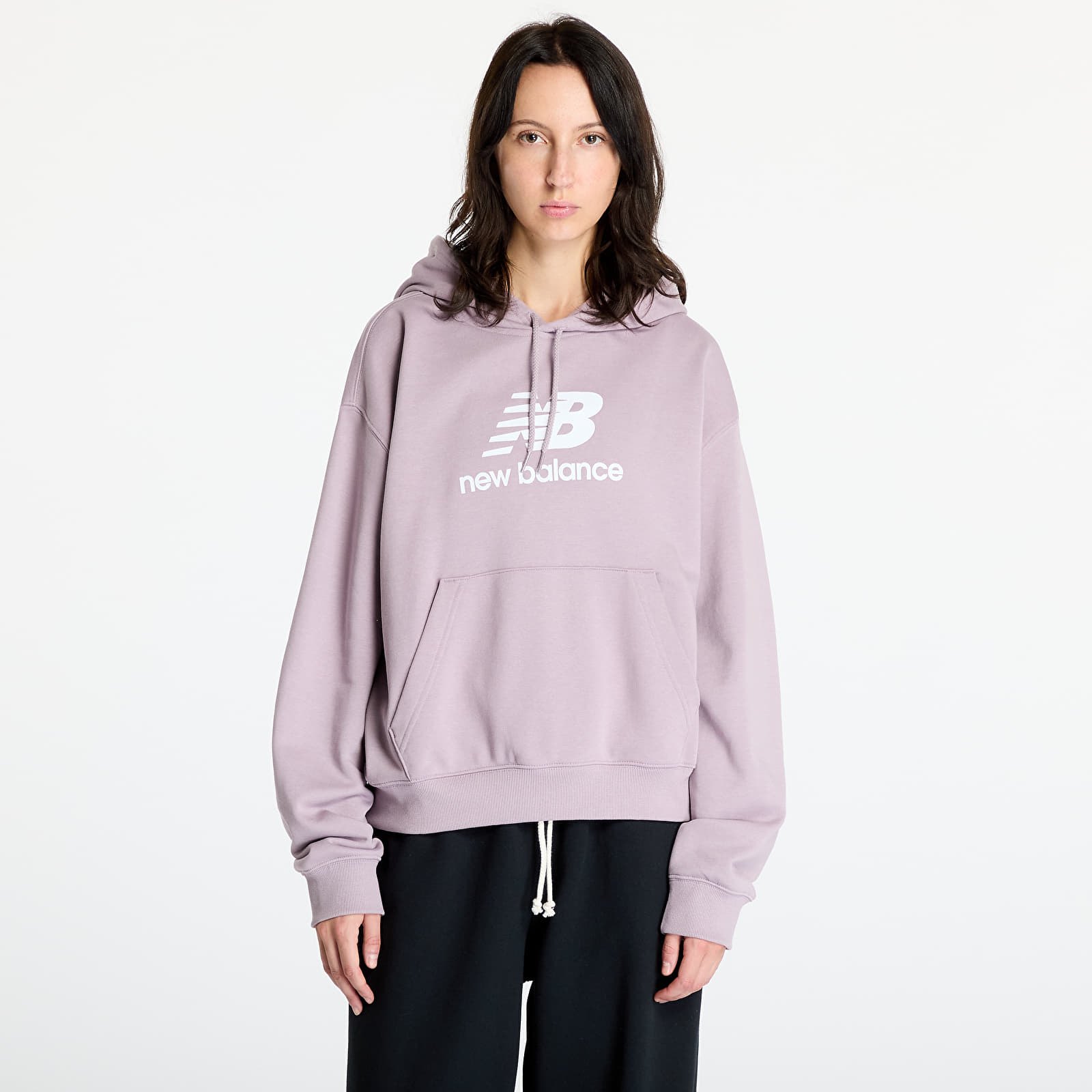 Dámské mikiny New Balance Sport Essentials French Terry Logo Hoodie Ice Wine