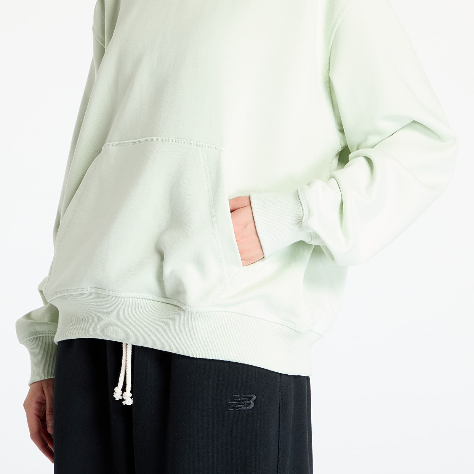 Dámské mikiny New Balance Athletics French Terry Hoodie Natural Mint