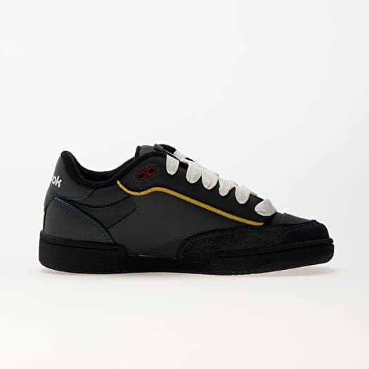 Reebok club c skate hotsell
