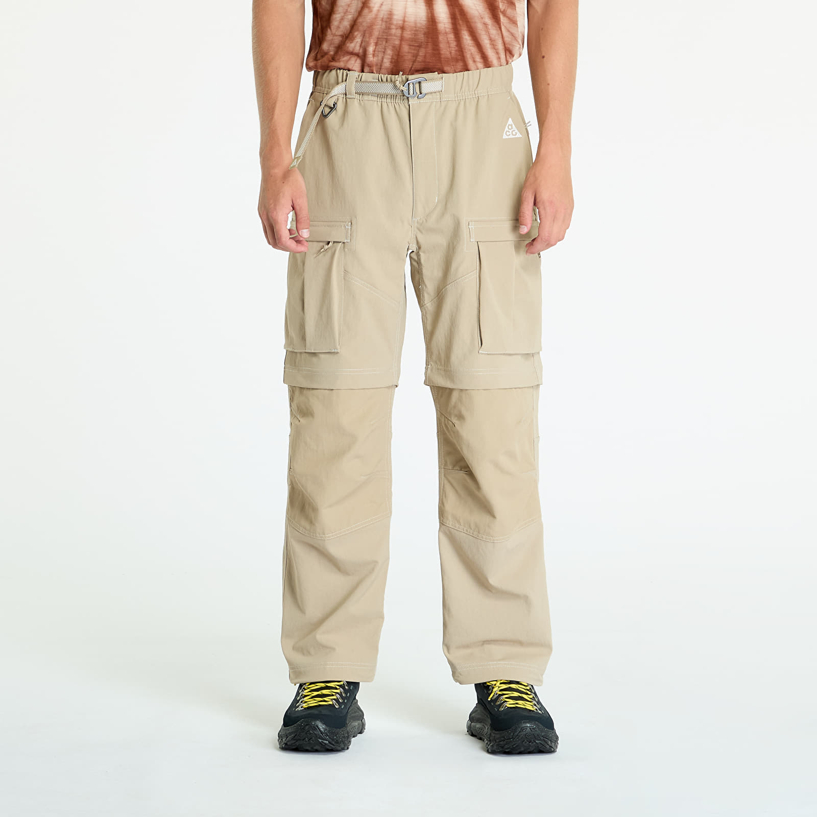 Hosen für Männer Nike ACG "Smith Summit" Men's Cargo Pants Khaki/ Light Iron Ore/ Summit White