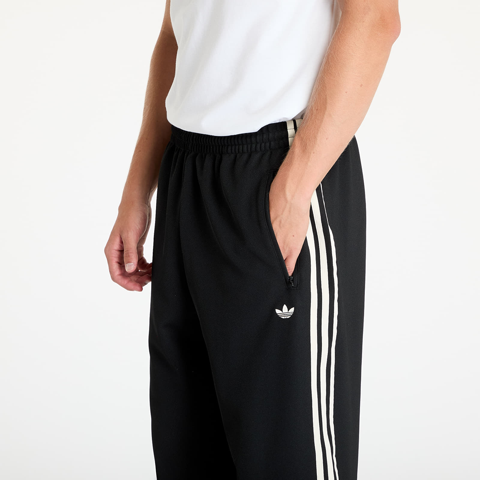Pantaloni bărbați adidas Trackpant Black