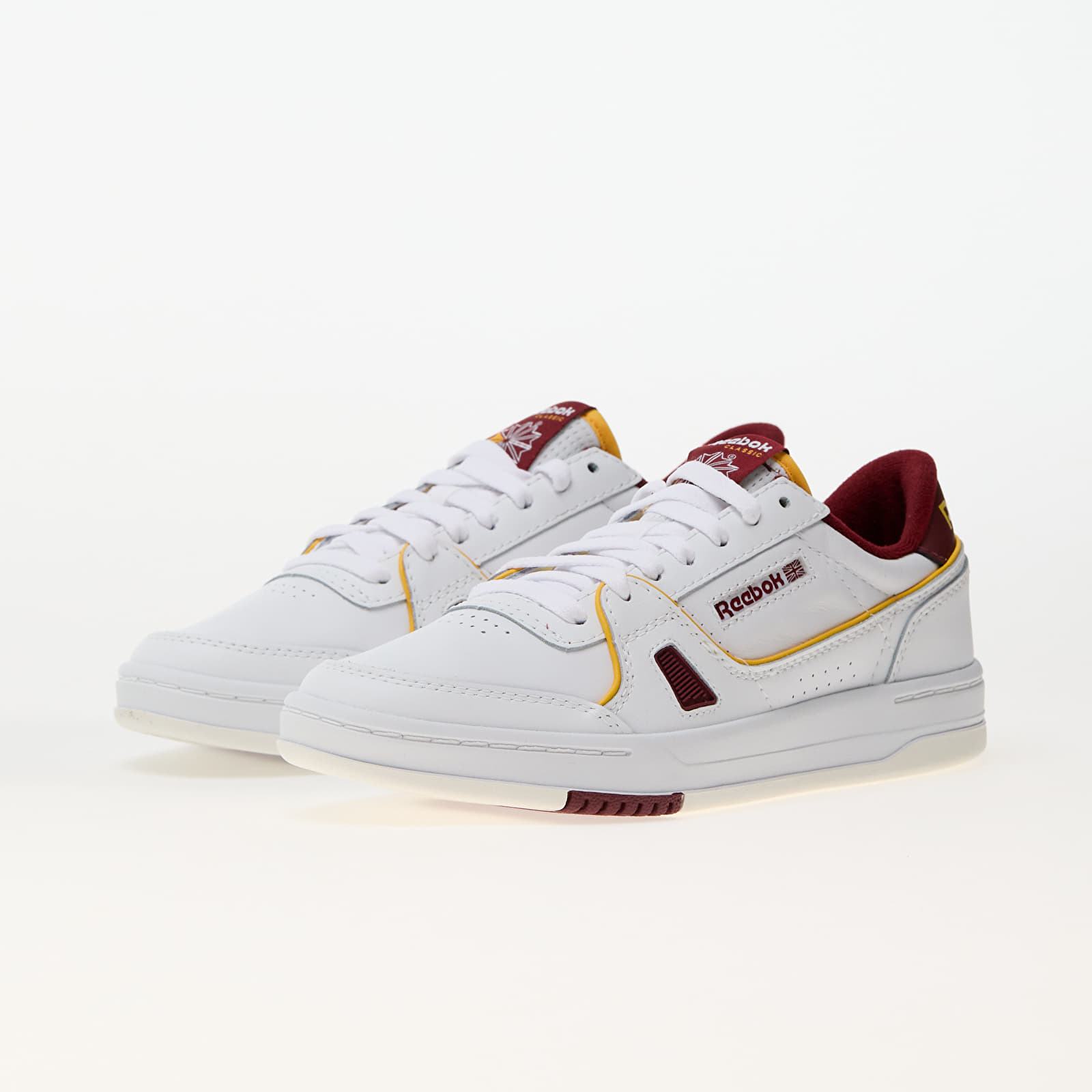 Continental 8 vs reebok hot sale