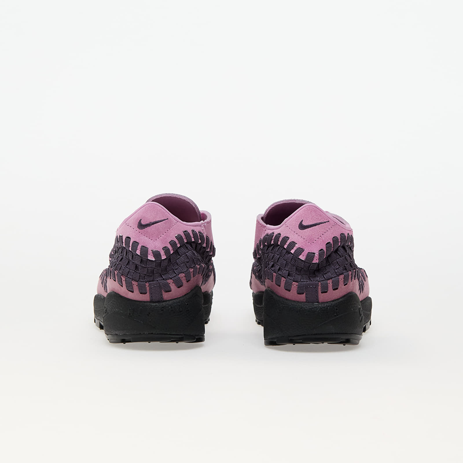 Sneakers og sko til kvinder Nike W Air Footscape Woven Beyond Pink/ Dark Raisin-Plum Dust-Black