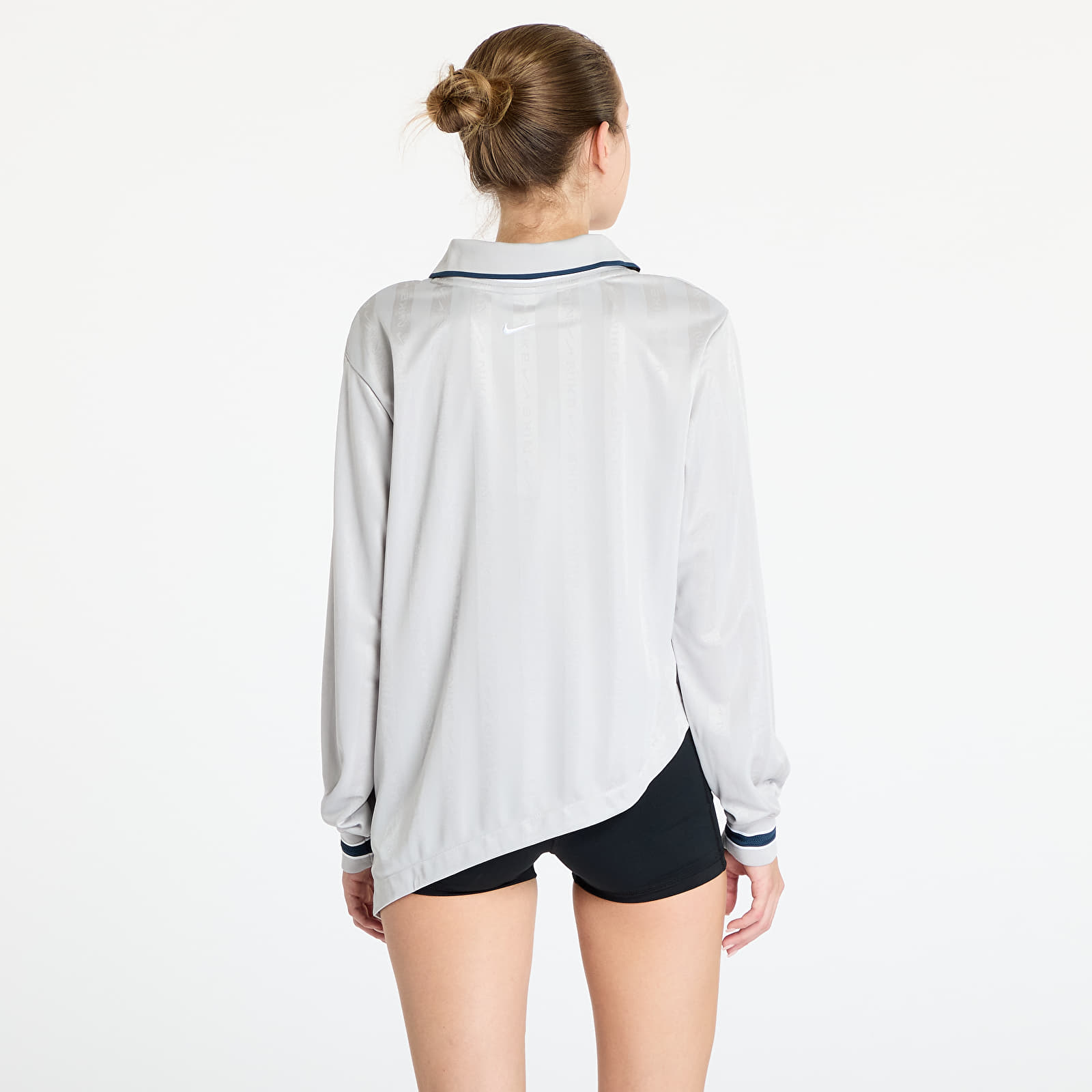T-shirts Nike Sportswear Collection Women's Dri-FIT Jacquard Long-Sleeve Jersey Top Lt Iron Ore/ Flax/ White