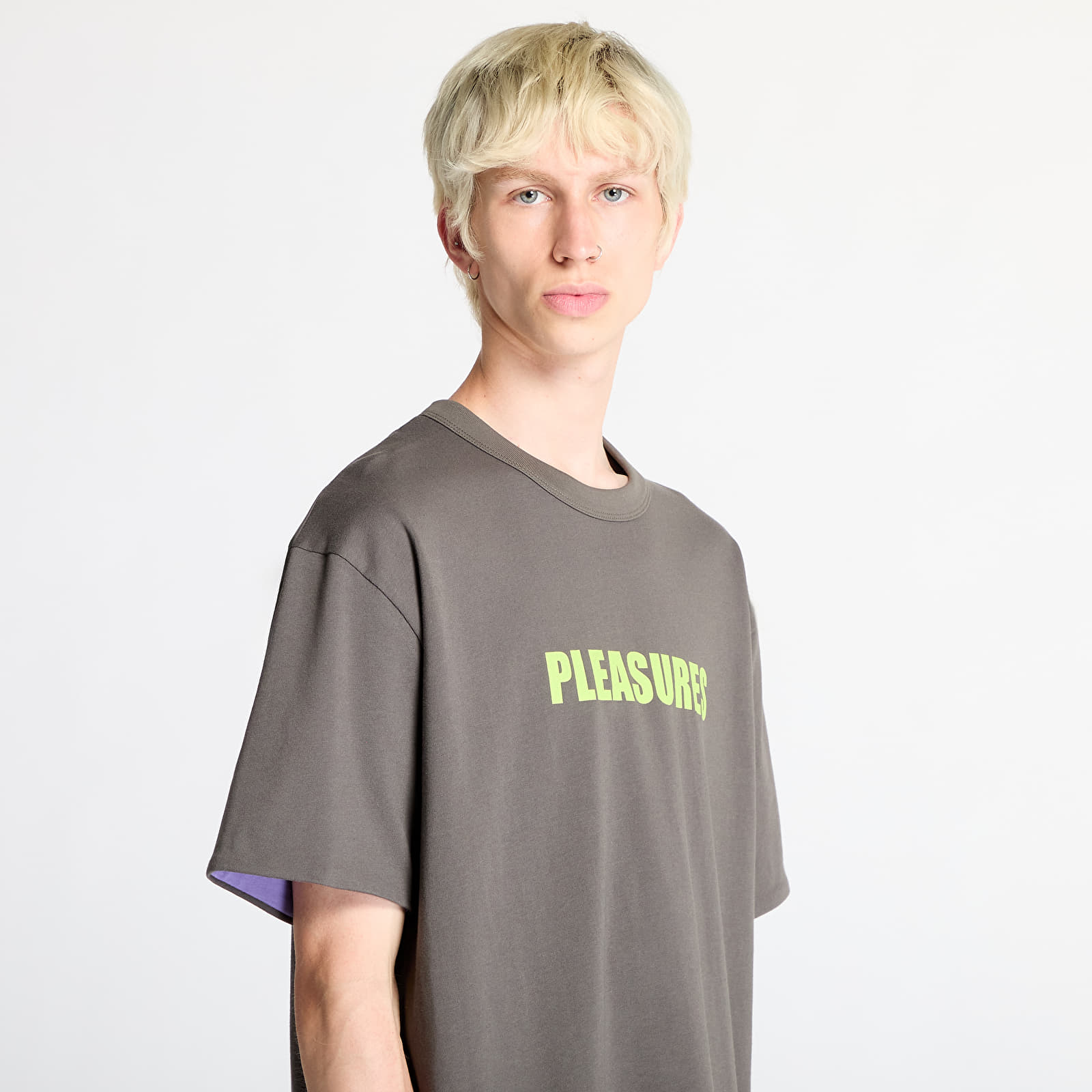 Men's T-shirts PLEASURES Legal Reversible Heavyweight T-Shirt Charcoal/ Purple