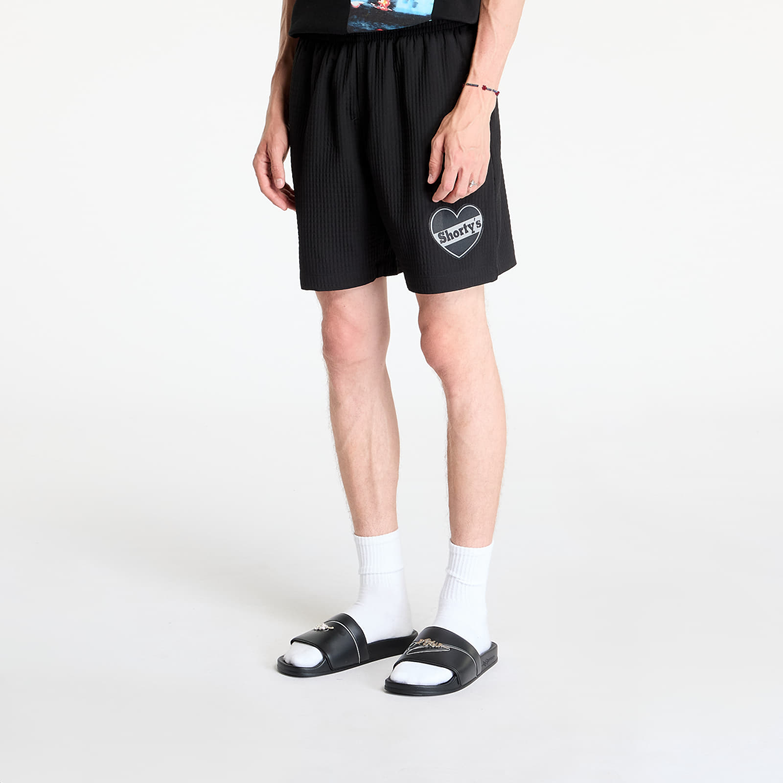 Korte broeken PLEASURES Heart Sport Shorts Black