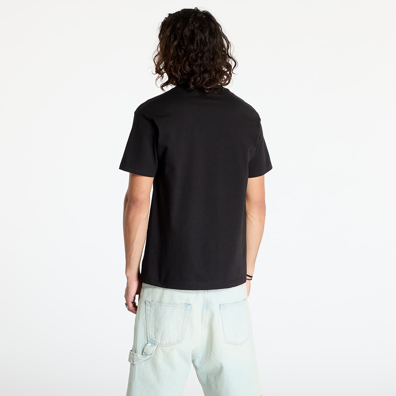 Camisetas hombre PLEASURES Spike T-Shirt Black