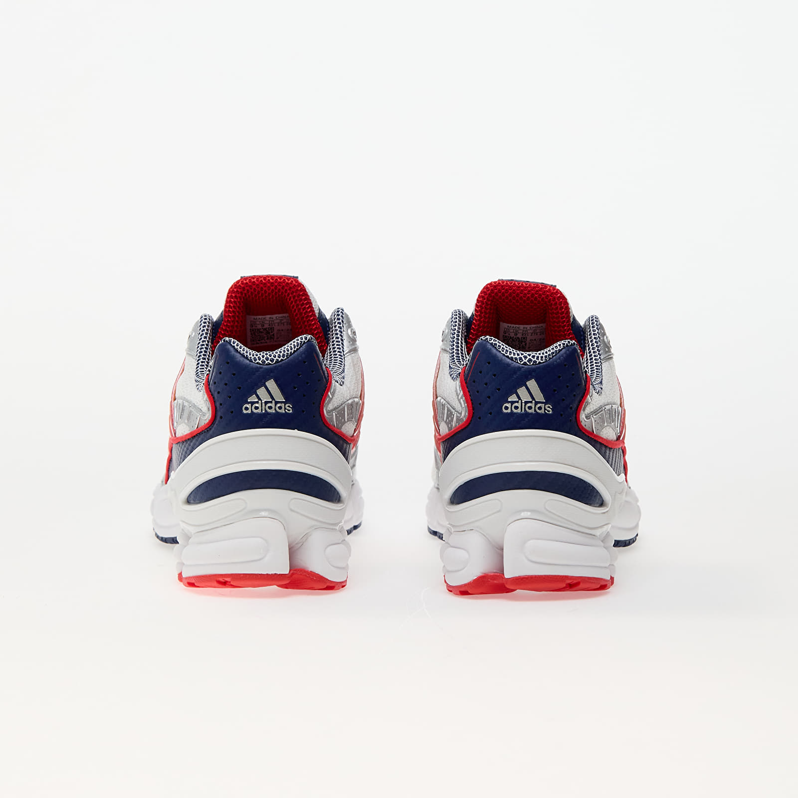 Herensneakers en -schoenen adidas Ozweego Pro Core White/ Creora/ Solid Red