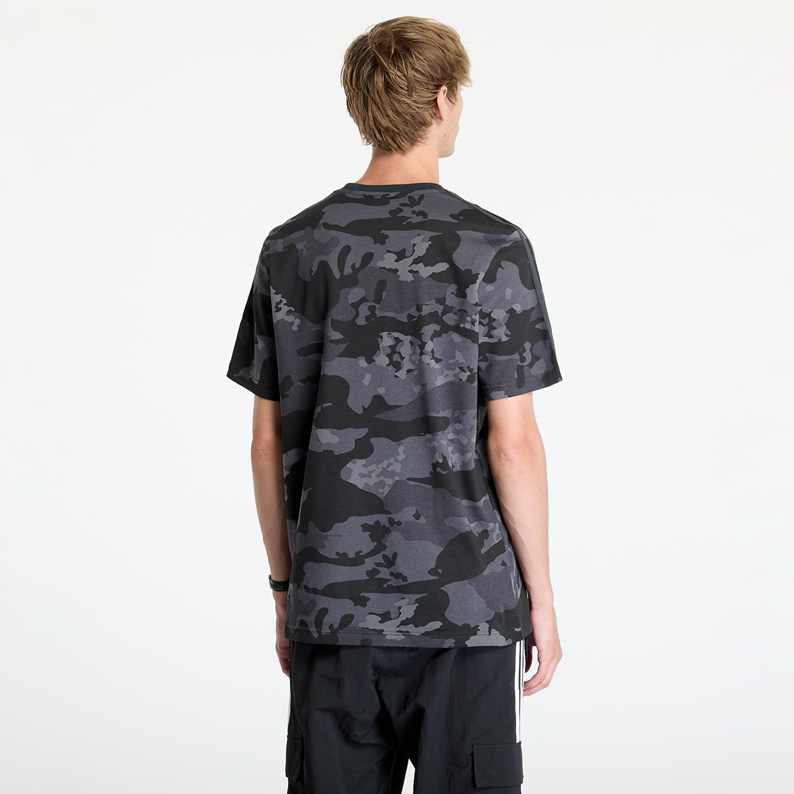 T-shirts adidas Originals Camo Aop Tee Carbon
