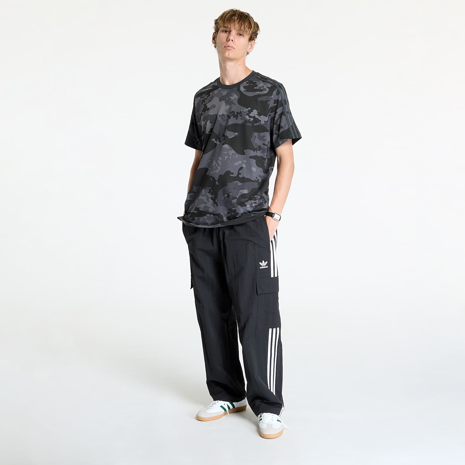 T-shirts adidas Originals Camo Aop Tee Carbon