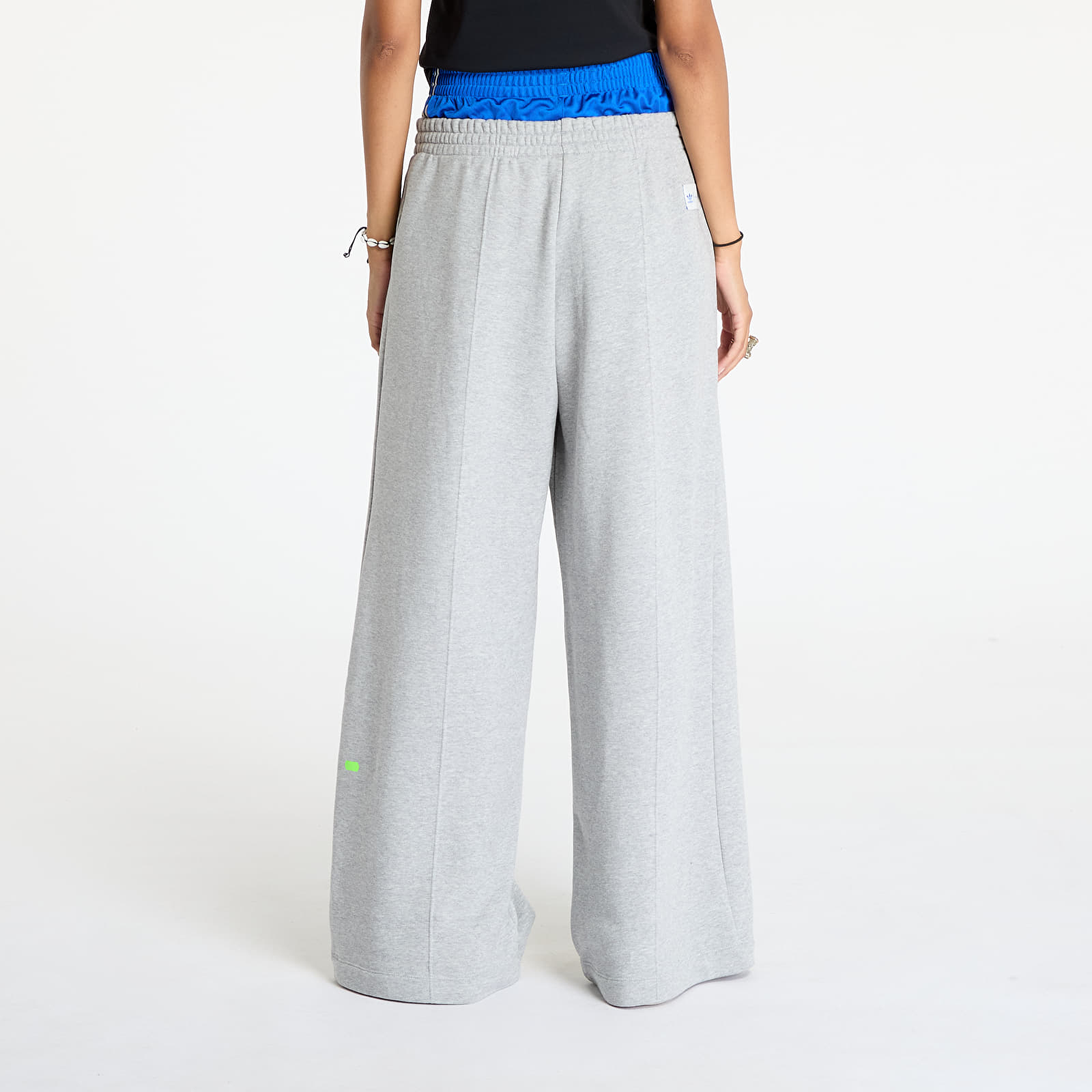 Pantalones de chándal para mujer adidas x KSENIASCHNAIDER Sweatpants Medium Grey Heather/ Blue