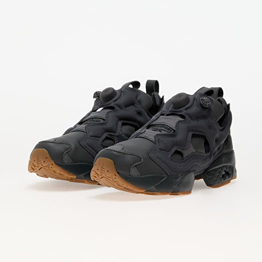 Reebok instapump black on sale