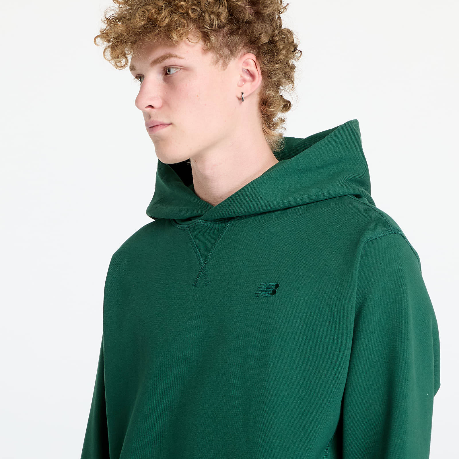 Pánské mikiny New Balance Athletics French Terry Hoodie Nightwatch Green