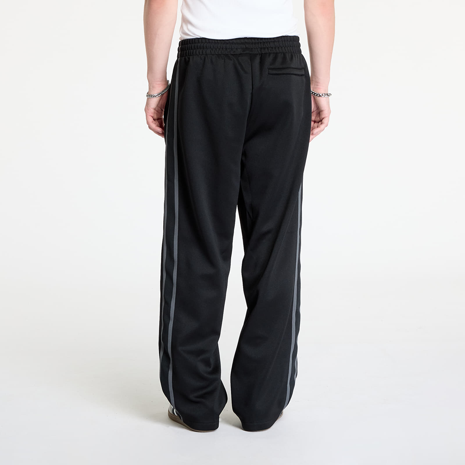 Vīriešu treniņbikses Carhartt WIP Bolan Sweat Pant Black/ Graphite