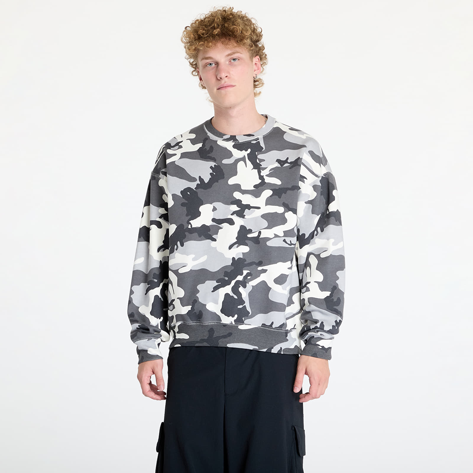 Camo sweatshirt nike online