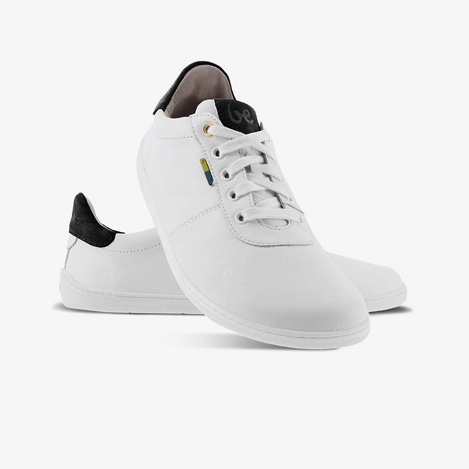 Kingad Be Lenka Royale White & Black