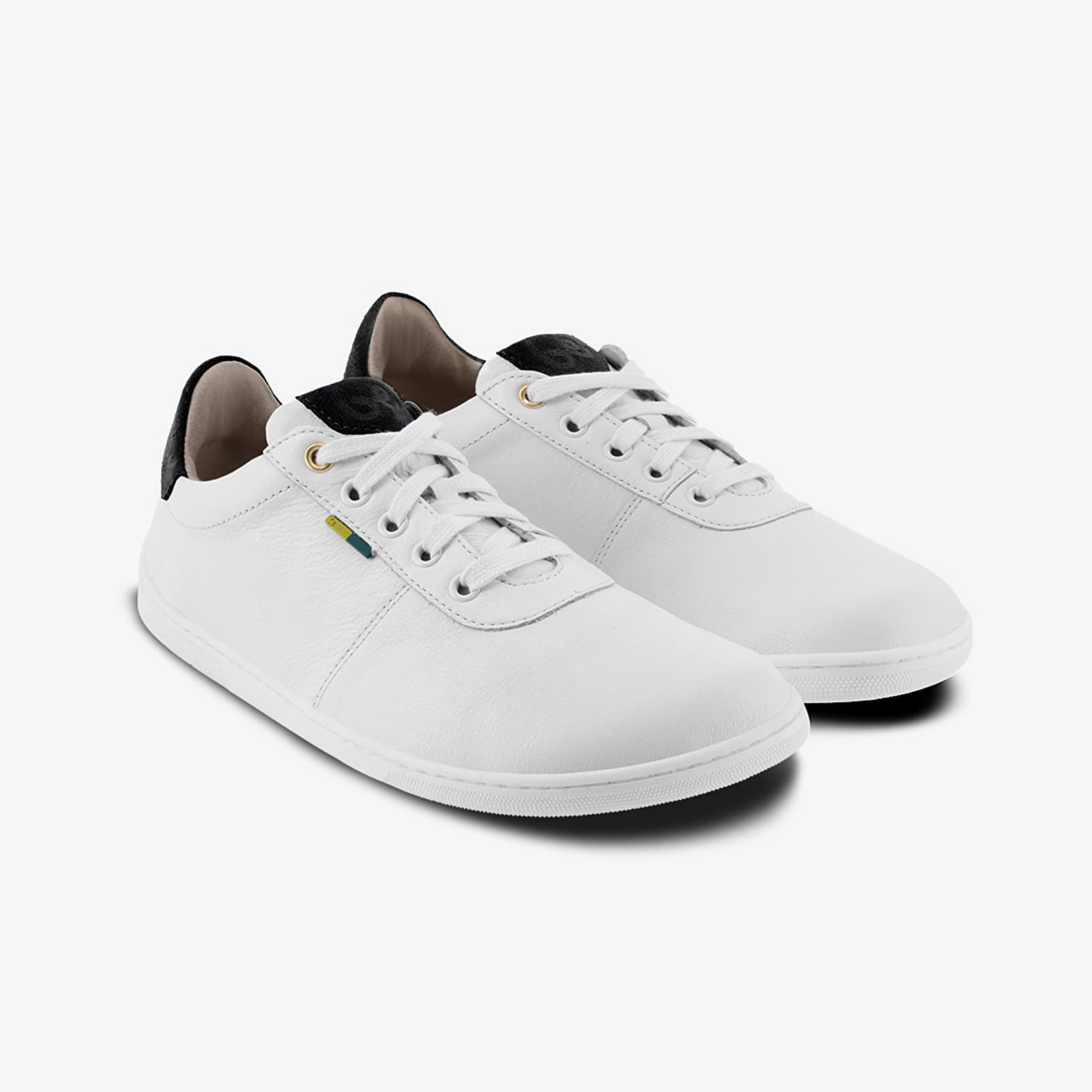 Kingad Be Lenka Royale White & Black