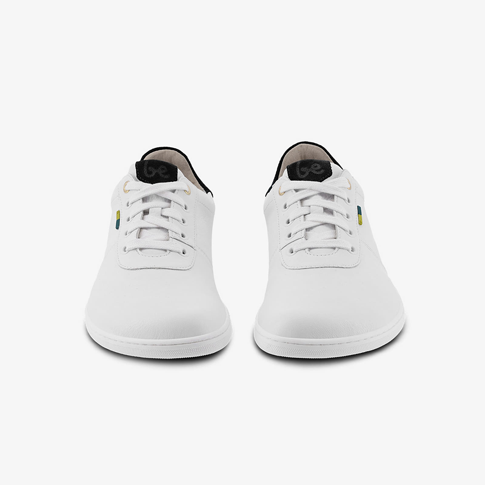 Kingad Be Lenka Royale White & Black