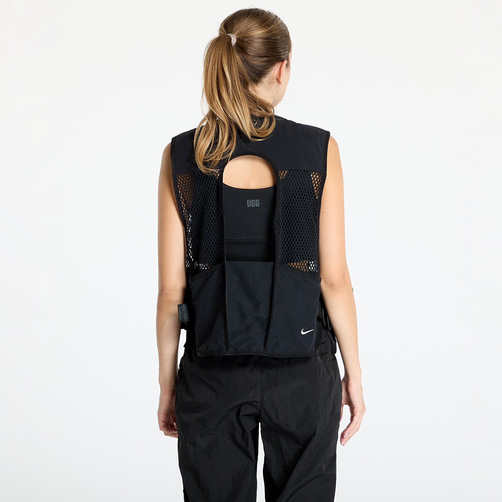 Kamizelki męskie Nike ACG Buttles Vest UNISEX Black/ Summit White/ Summit White