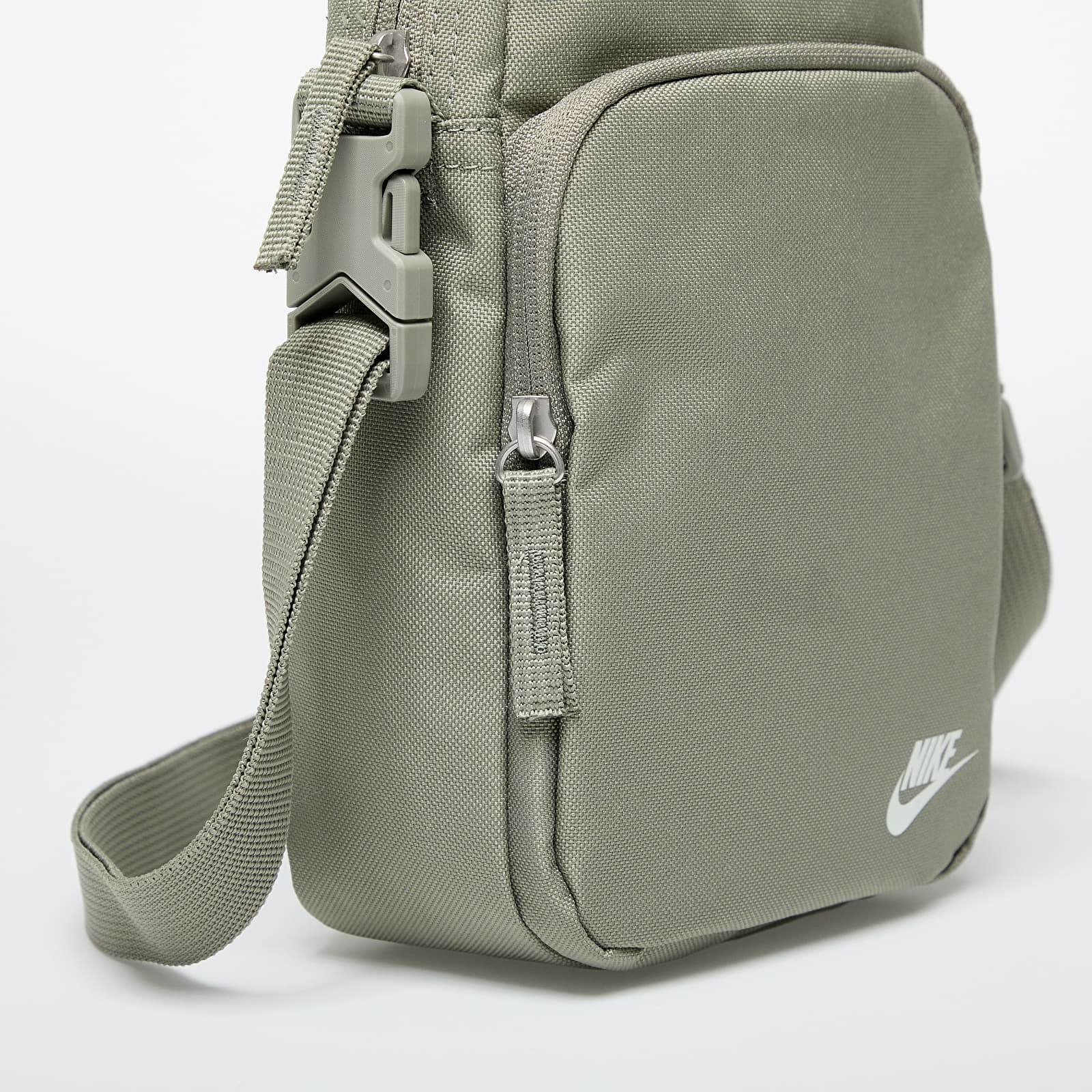 Umhängetaschen Nike Heritage Crossbody Bag Olive