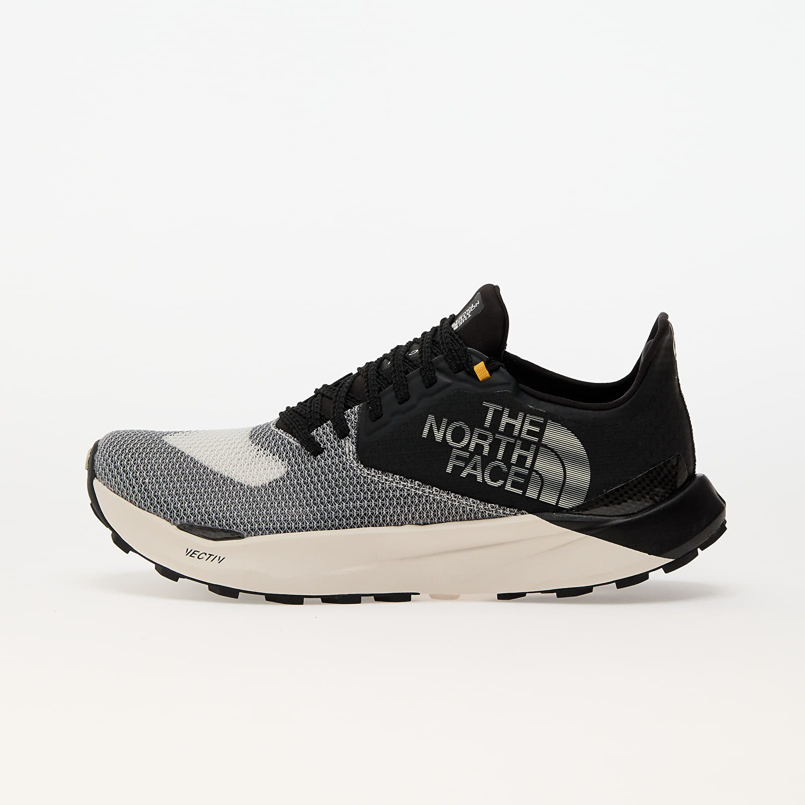 Чоловіче взуття The North Face M Summit Vectiv Sky White Dune/ Tnf