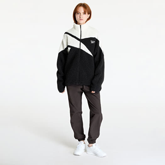Reebok 1016 on sale