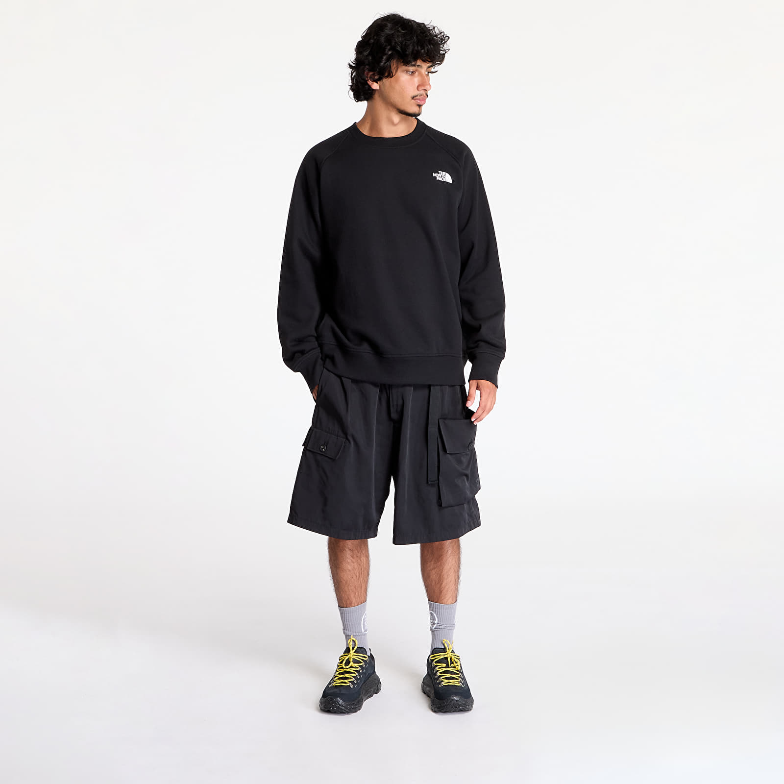 Herren-Sweatshirts The North Face M Raglan Box Nse Crew TNF Black