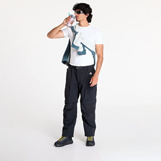 Jeans and trousers Nike ACG Smith Summit Cargo Pants Black Anthracite Summit White Queens