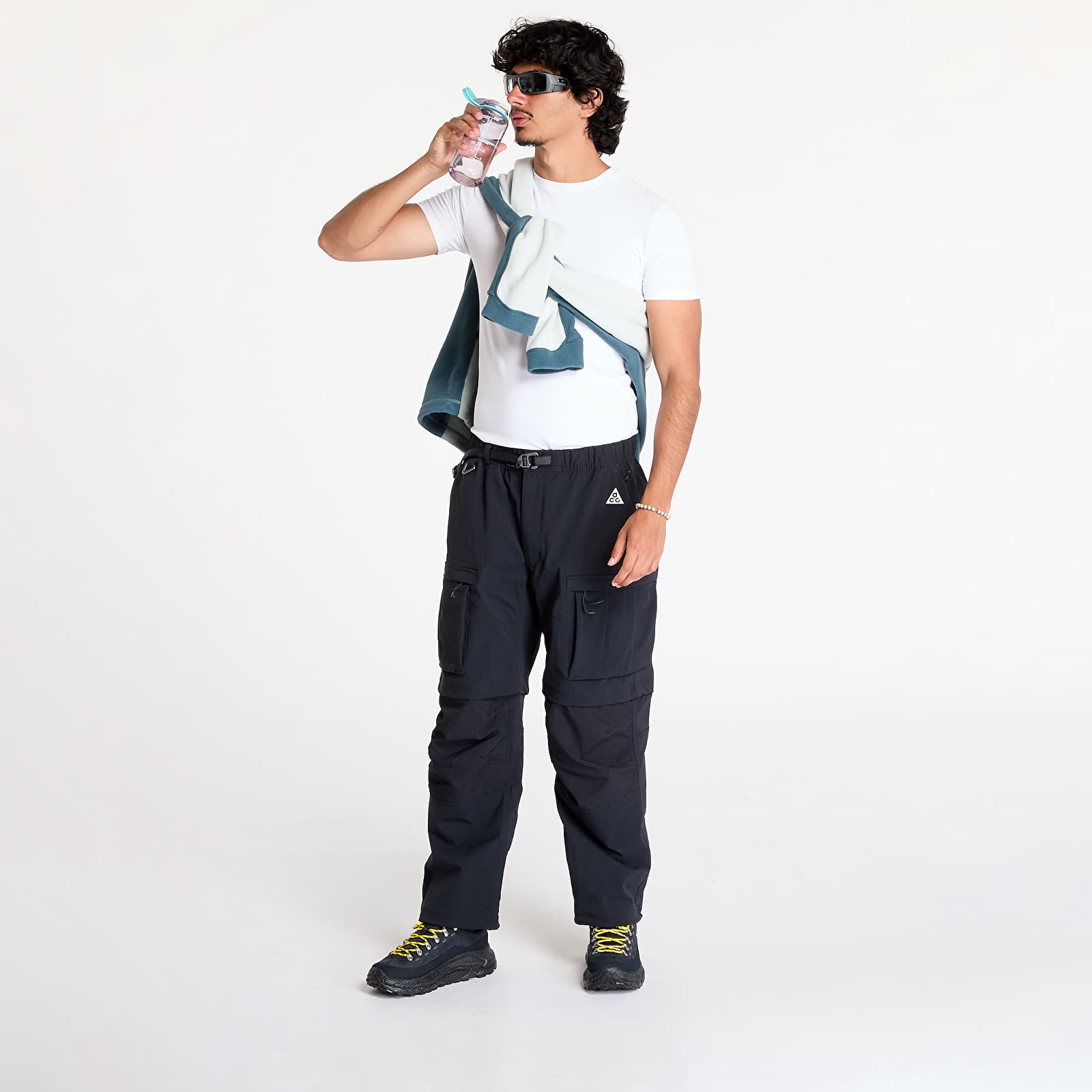 Jeans and trousers Nike ACG "Smith Summit" Cargo Pants Black/ Anthracite/ Summit White