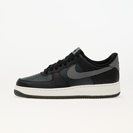 Black and grey forces shop