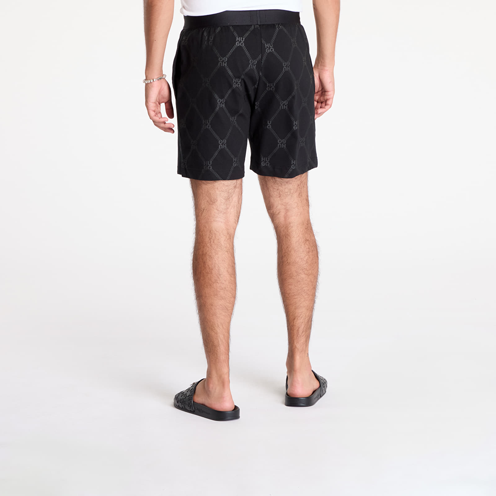 Pantalones cortos para hombre Hugo Boss Chain Monogram Short Black