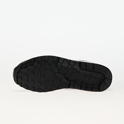 Black and white air max 9 essential shop