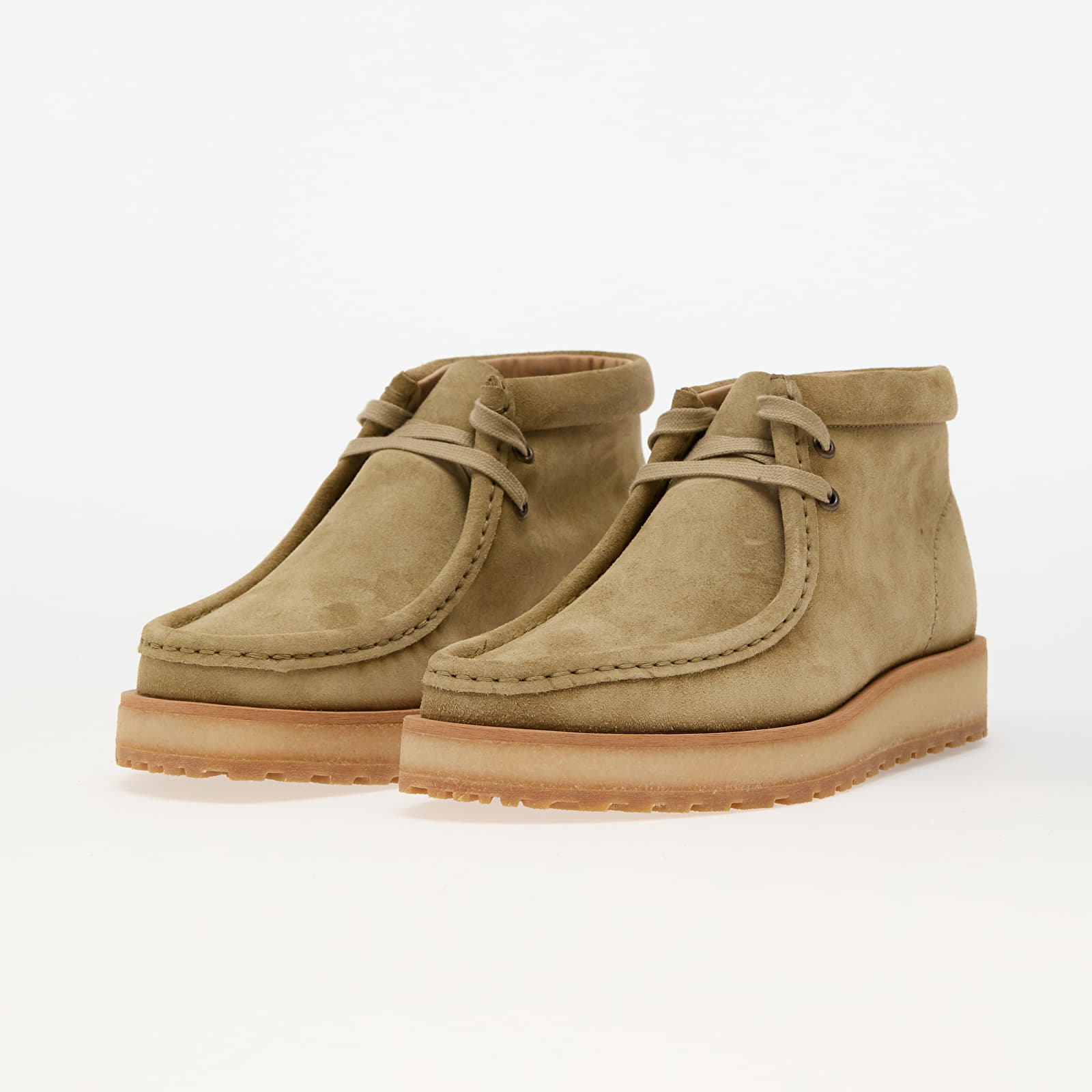 Zapatillas y zapatos de mujer Clarks Originals Wallabee Scout Dark Sand Suede