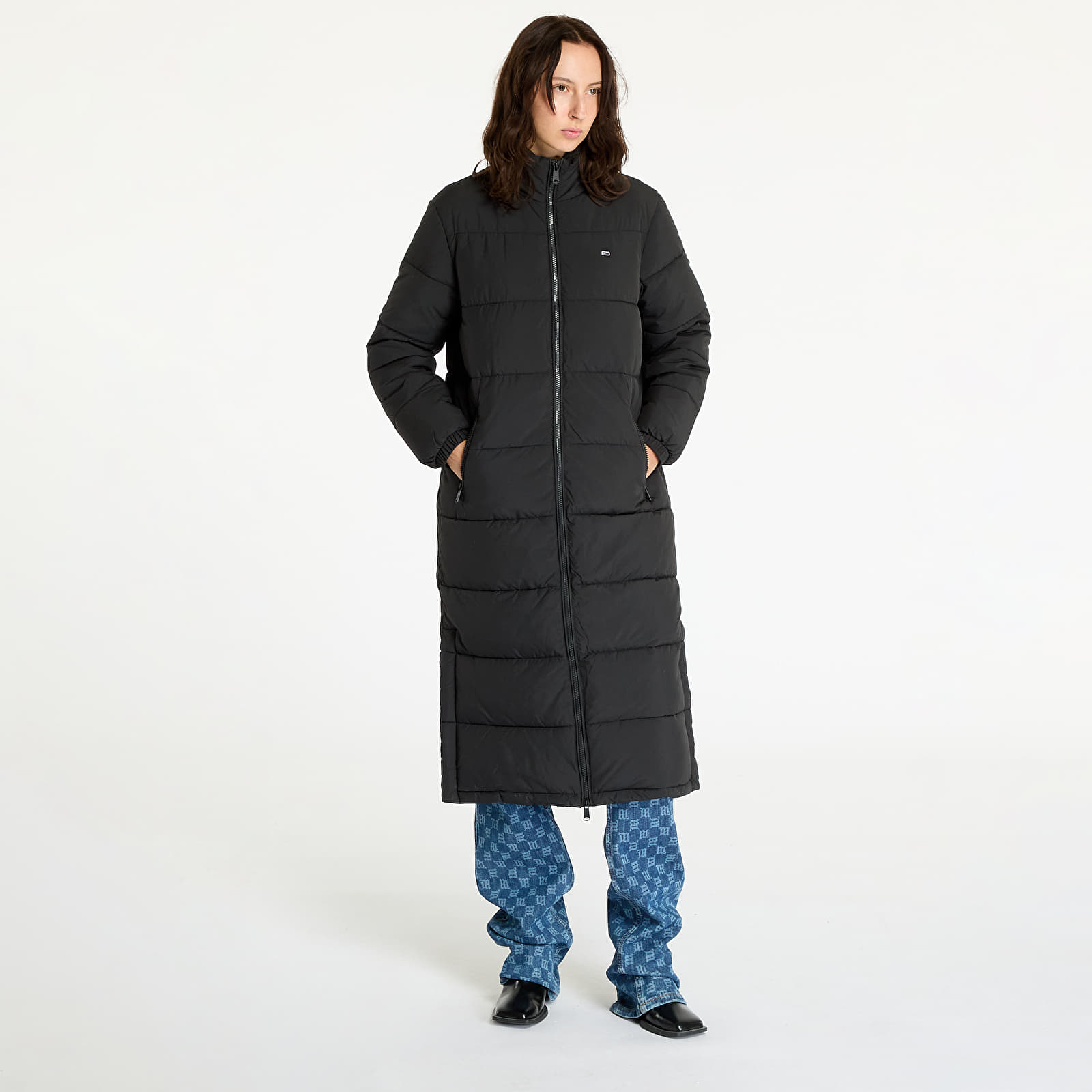 Kurtki damskie Tommy Jeans Maxi Essential Puffer Coat Black