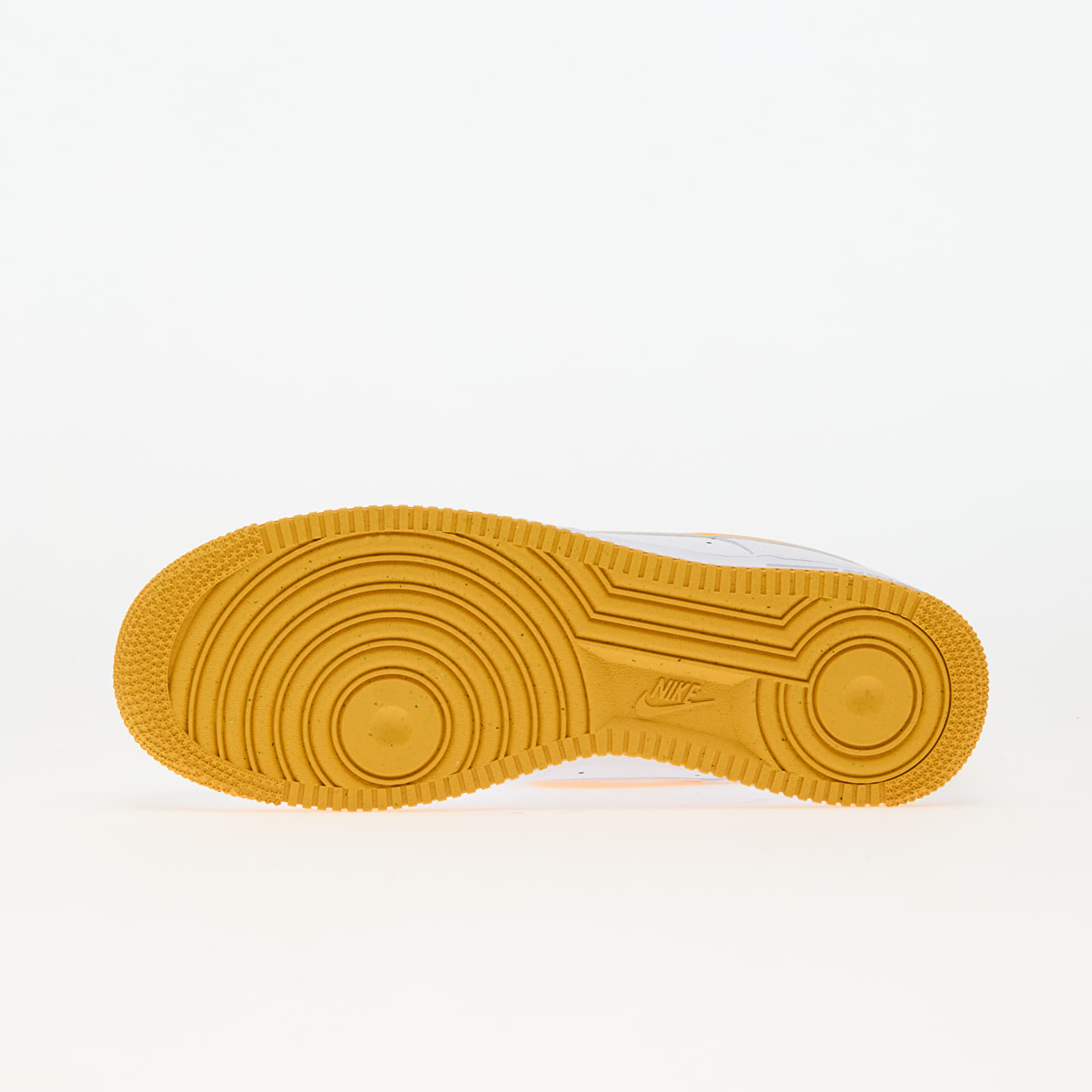 Férfi tornacipők és cipők Nike Air Force 1 '07 White/ University Gold-White