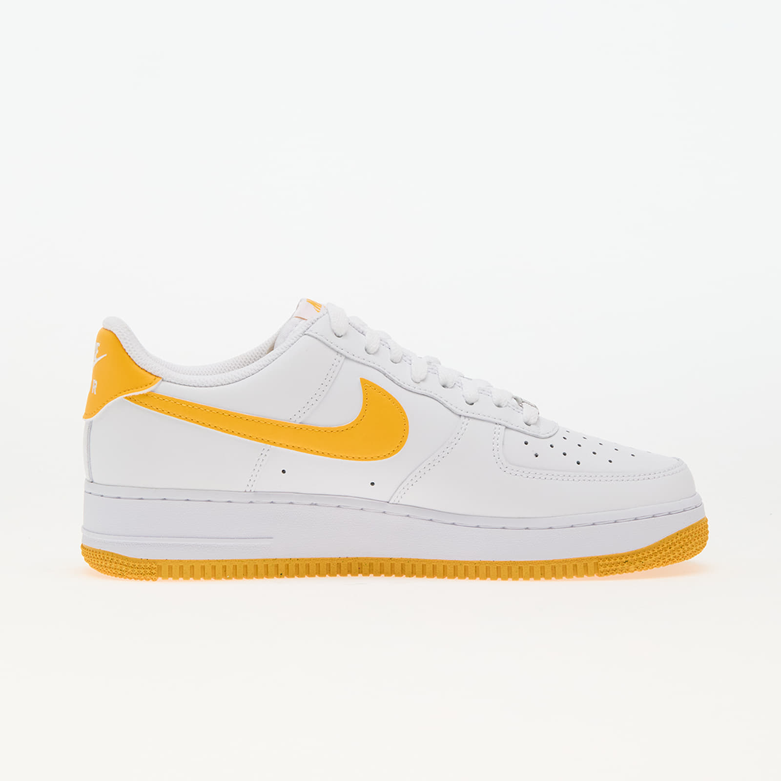 Férfi tornacipők és cipők Nike Air Force 1 '07 White/ University Gold-White