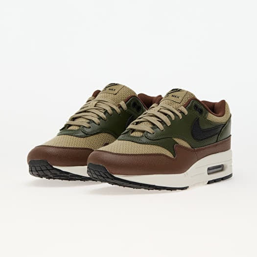 Nike khaki sneakers online