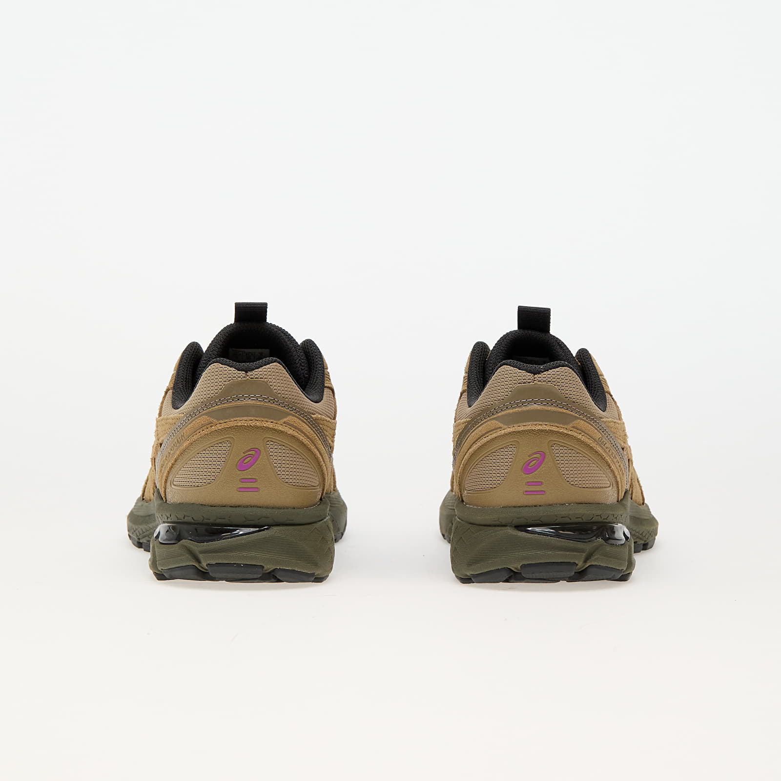 Asics desert shop