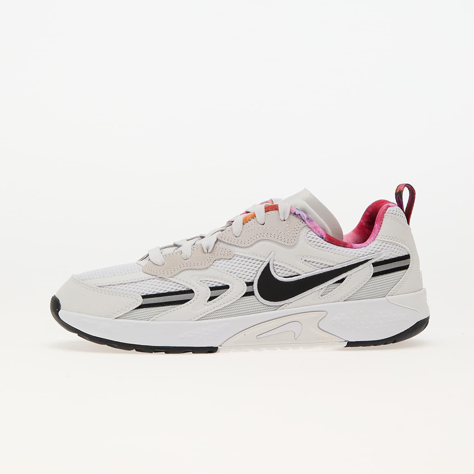 Tenisky Nike W JAM Train Electric White/ Black-Photon Dust-Platinum Tint EUR 45.5