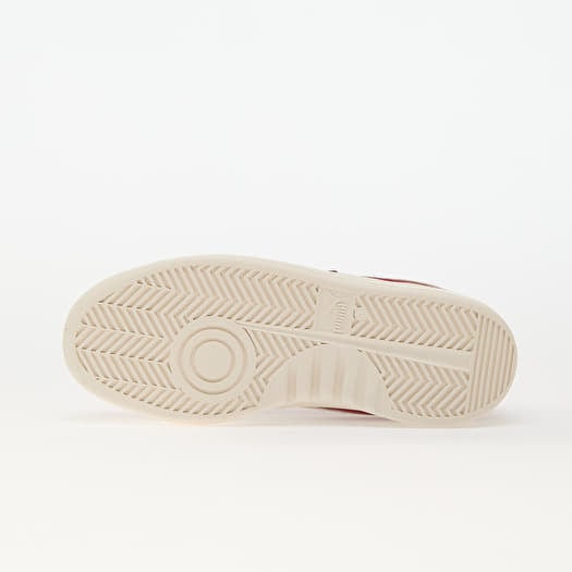Men s sneakers and shoes Puma GV Special Suede Red Queens