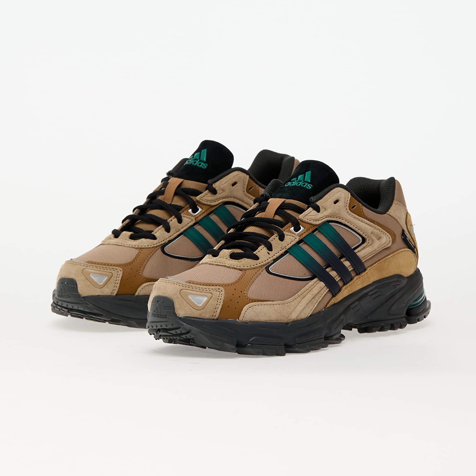 Men's sneakers and shoes adidas Response Cl Tr Cardboard/ Core Black/ Brndes