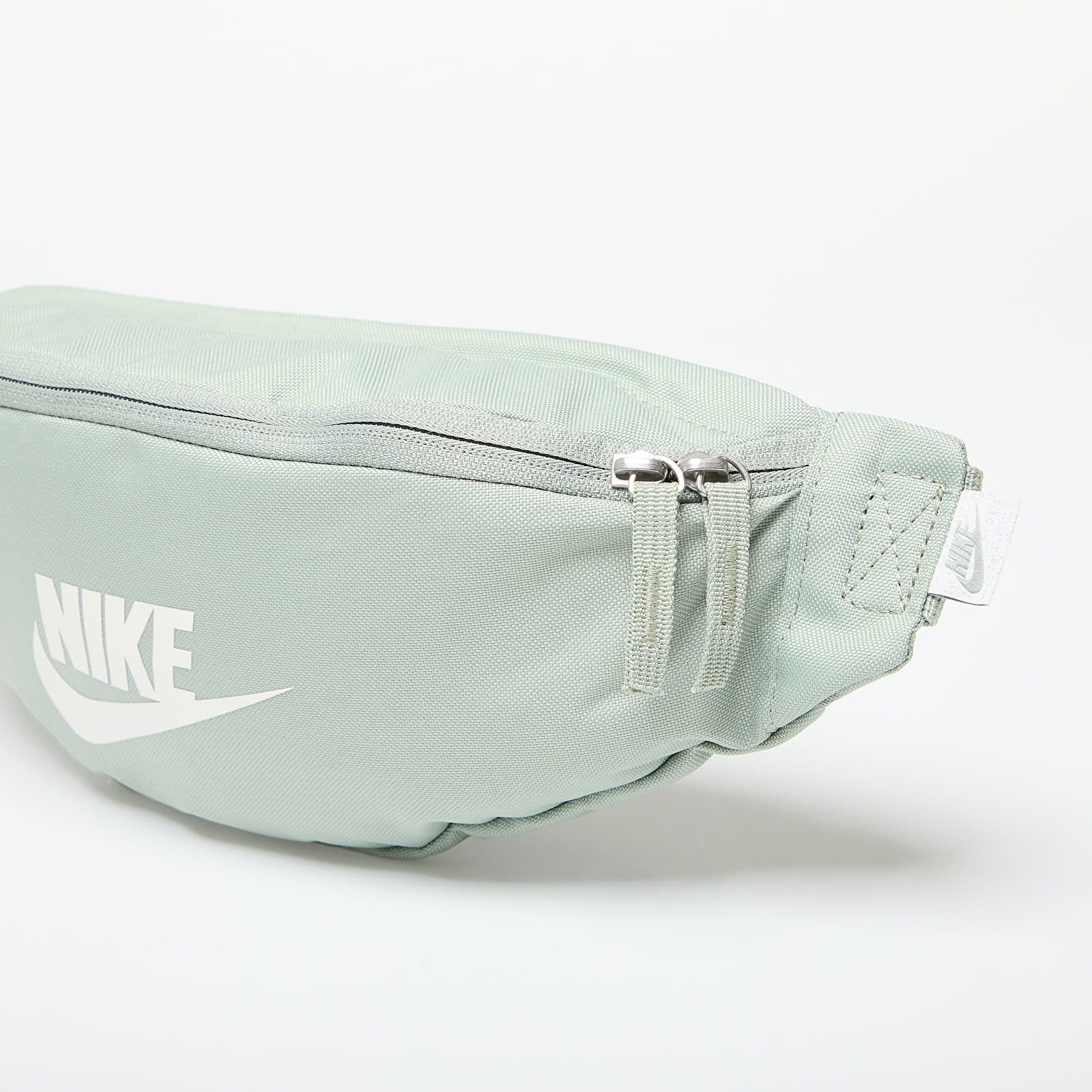 Mochilas Nike Heritage Waistpack Jade Horizon/ Jade Horizon/ Summit White