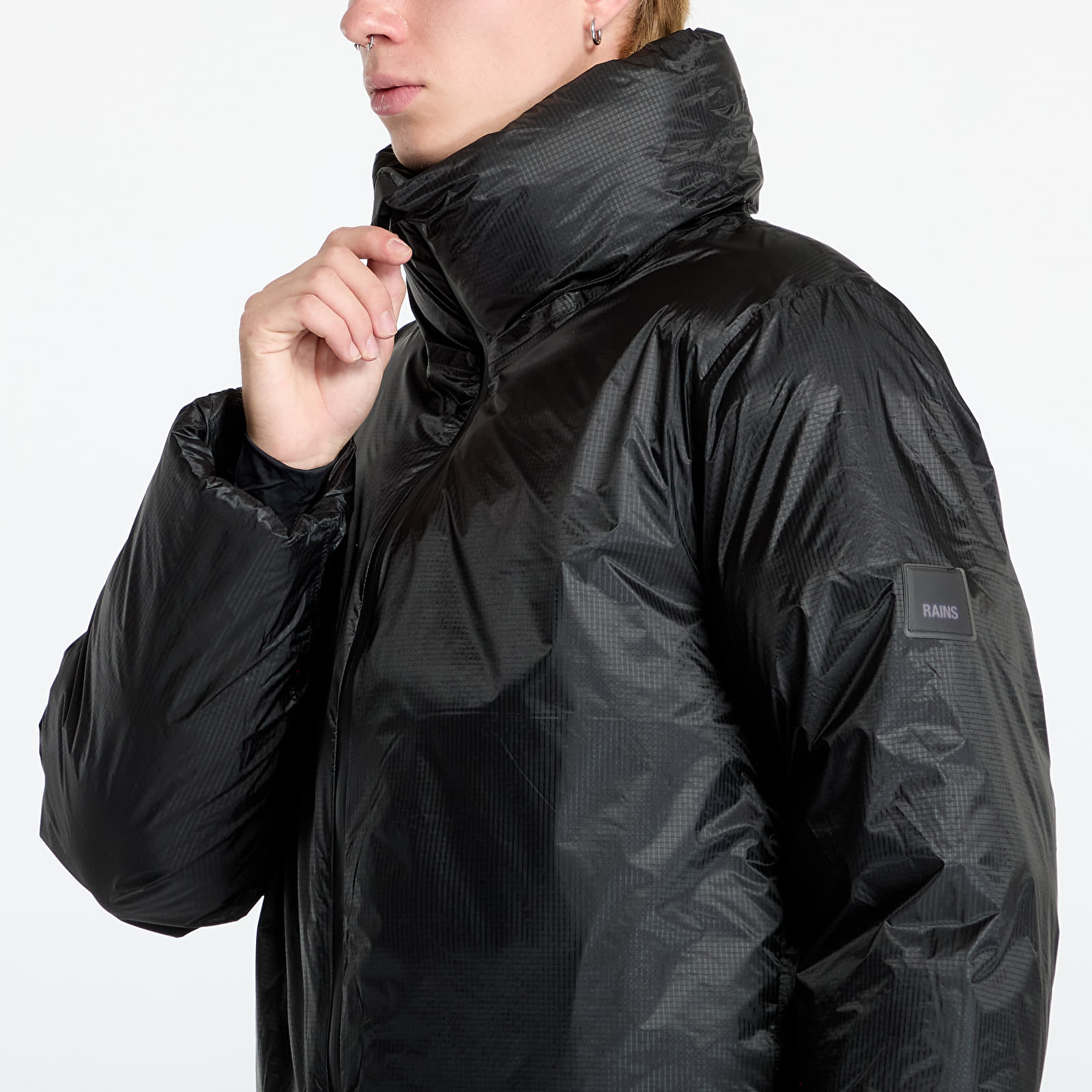 Jakne Rains Kevo Short Puffer Jacket W4T3 UNISEX Black